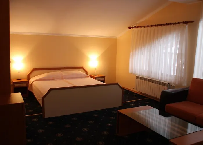 Kovanlika Ξενοδοχείο Ράζγκραντ